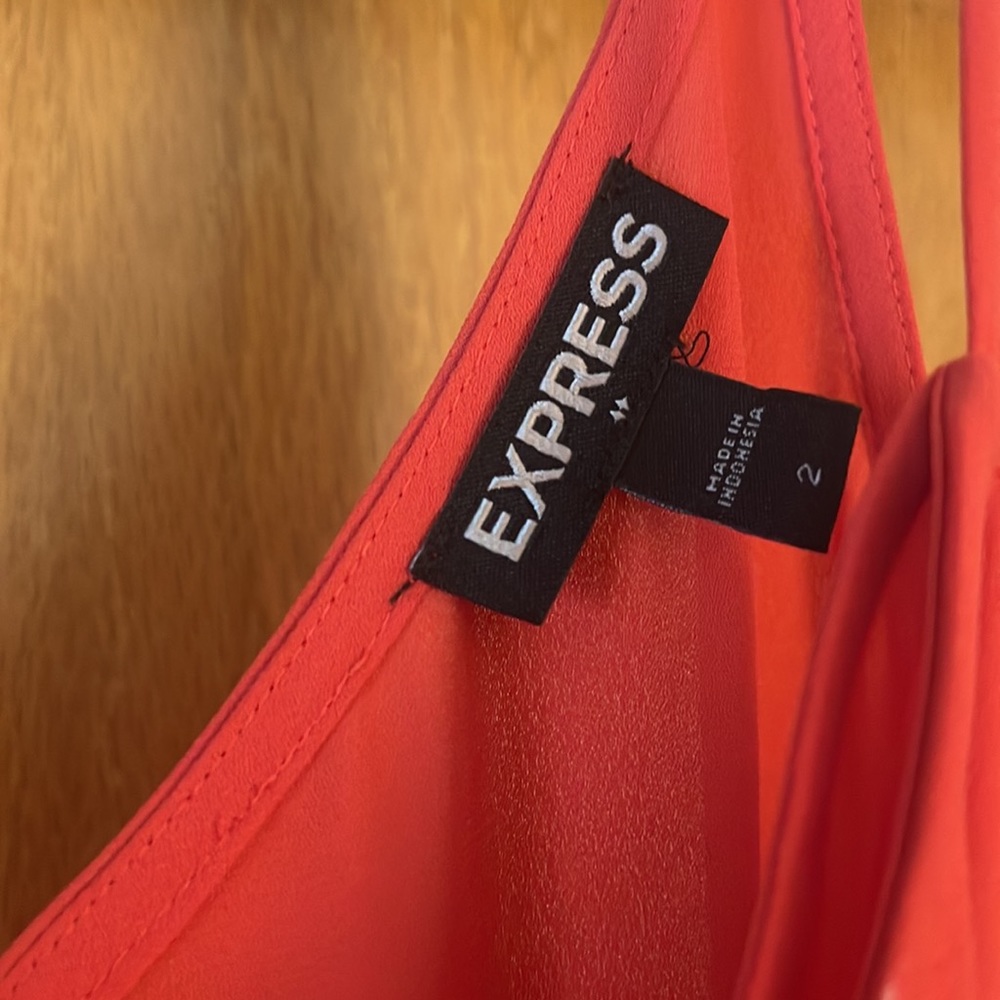 Express Romper - Picture 2 of 2